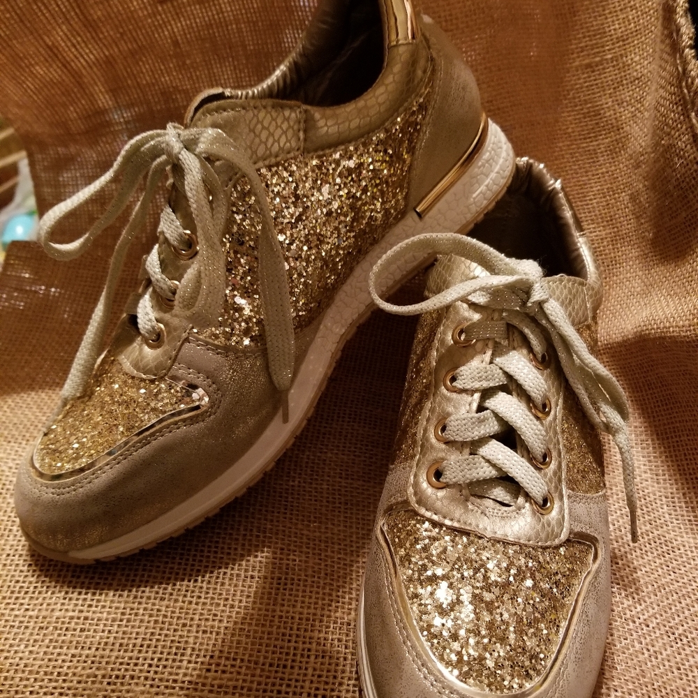 Dominique Nicole metallic shoes, sz 9M